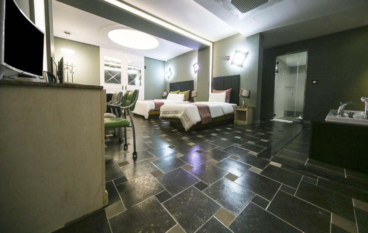 Dubai Hotel Cheongju Luaran gambar